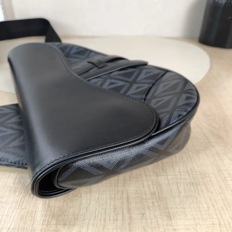 DIOR Crossbody Bag saddle Black PVC · Calfskin One Size 26 × 4.5 × 19 cm — detail view 6 of 11