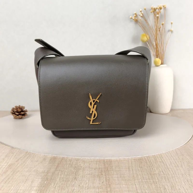 SAINT LAURENT Crossbody Bag Niki Besace Messenger Bag Calfskin Small 21.5 × 9.5 × 16 cm