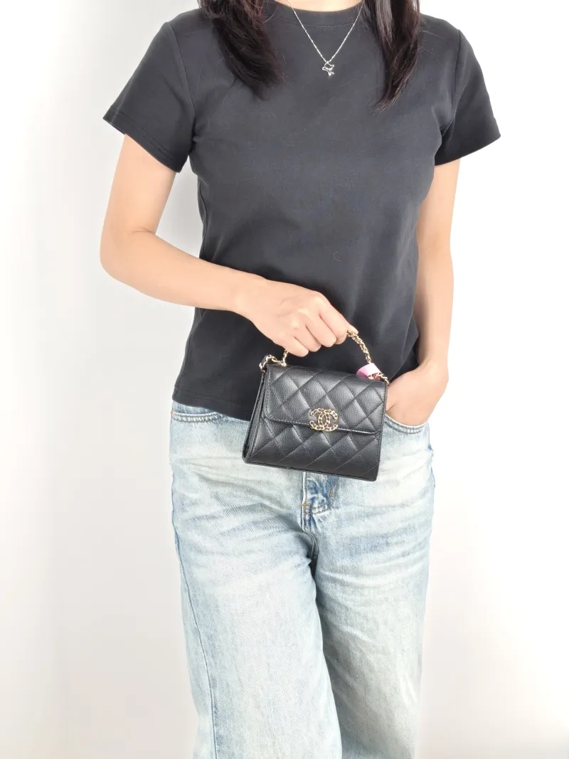 Chanel Crossbody Bag kelly Black Grained Calfskinnano15 × 5 × 11 cm — on-model view 1 of 3