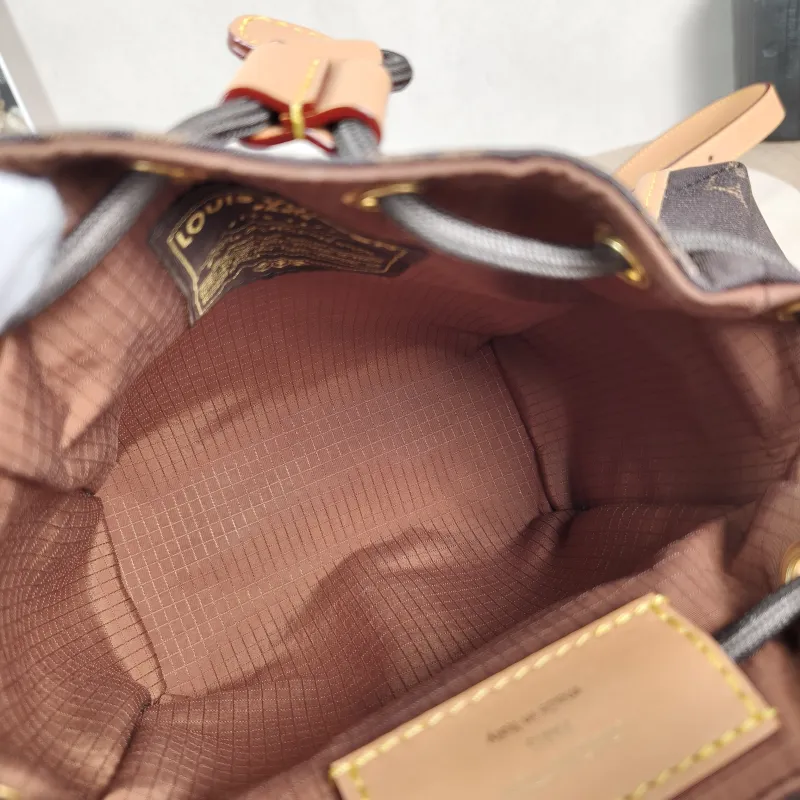Louis Vuitton Backpack Backpack Monogram Nylon One Size 21 × 8 × 17 cm — detail view 7 of 12