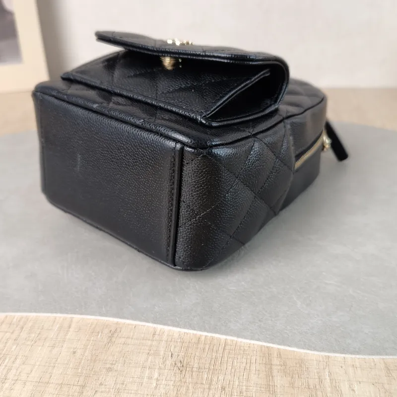 Chanel Crossbody Bag Mini Backpack Crossbody Bag Black Grained Calfskin 13 × 9 × 18 cm — detail view 6 of 9