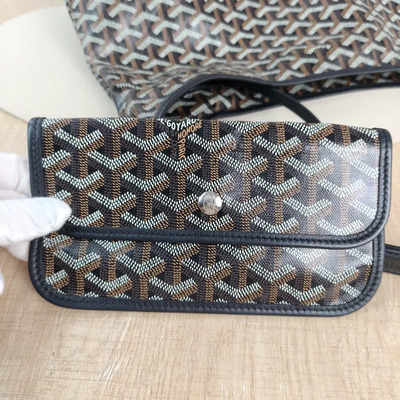 GOYARD Shoulder Bag Boheme Hobo​ Black ine Canvas Small 43 × 14 × 27 cm — detail view 6 of 12