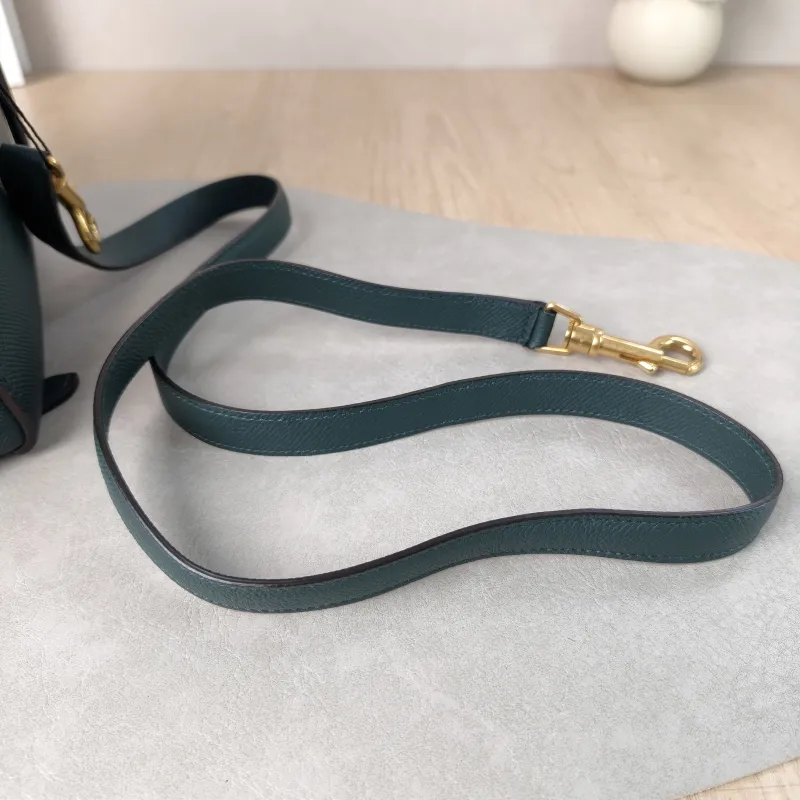 CELINE Shoulder Bag Belt Micro Green Calfskin Medium24 × 13 × 20 cm — detail view 11 of 14