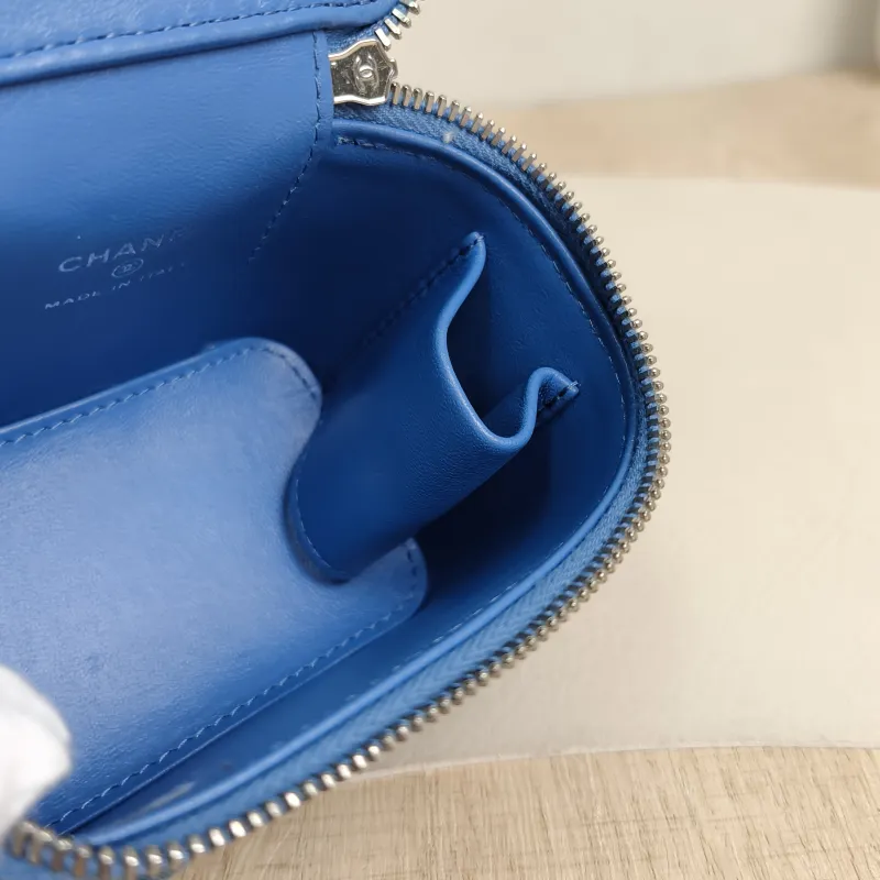 Chanel Crossbody Bag23p Edition Blue nano10 × 7 × 9 cm — detail view 2 of 12