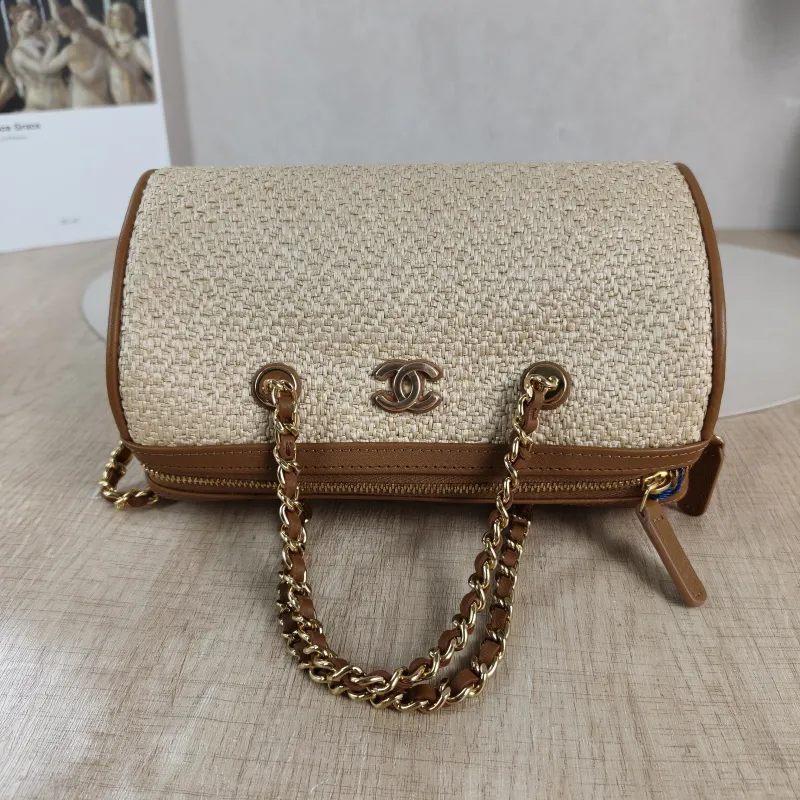 Chanel Crossbody Bag Crossbody Bag Brown Woven Mini 19 × 11 × 11 cm — detail view 1 of 11