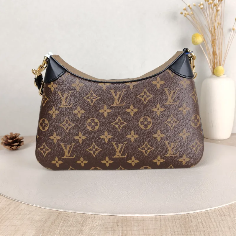 Louis Vuitton Crossbody Bag Twinny Monogram PVC 29 × 9 × 19 cm — cover view 4 of 6