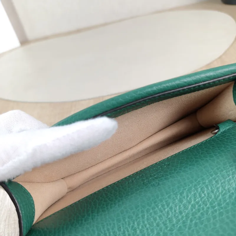 GUCCI Crossbody Bag Dionysus Green Calfskin Mini 16.5 × 4.5 × 10 cm — detail view 12 of 12