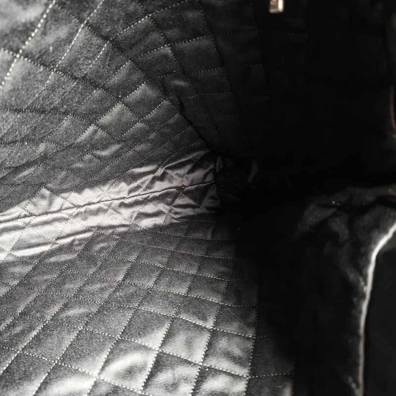 Chanel Shoulder Bag 22Bag Black CC alfskin Large 48 × 10 × 45 cm — detail view 4 of 10