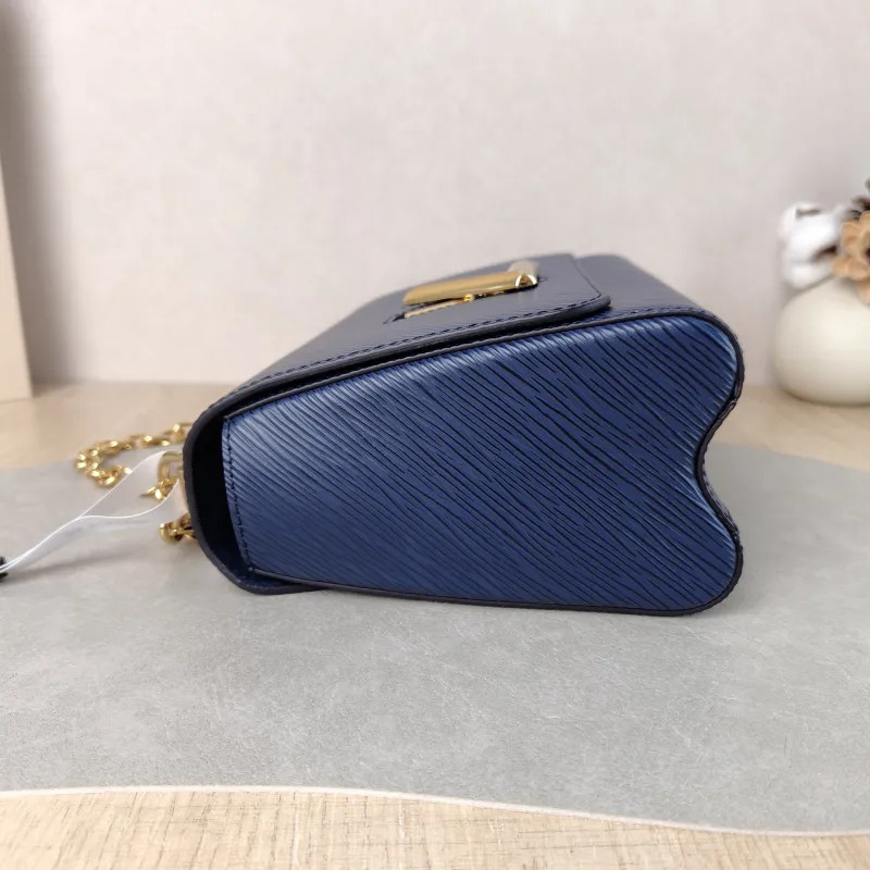 Louis Vuitton Crossbody Bag Twist Navy Epi Embossed Calfskin Medium 23 × 9.5 × 17 cm — detail view 9 of 14