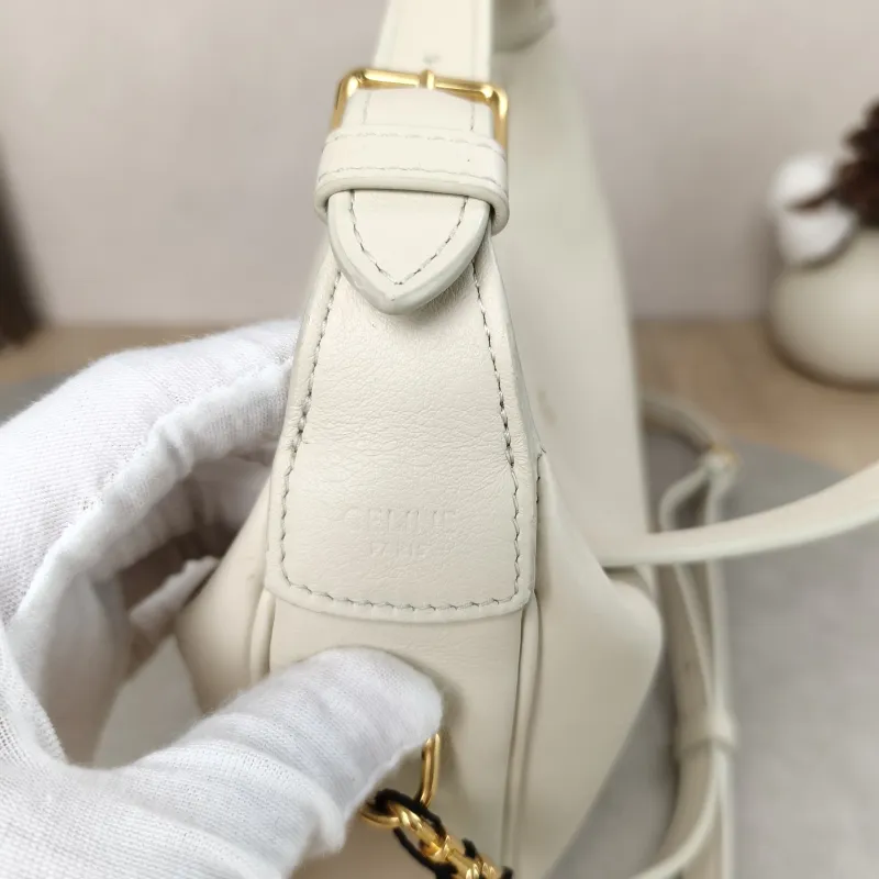 CELINE Crossbody Bag TEEN LULU hobo White Calfskin Small21 × 5 × 24 cm — detail view 3 of 19