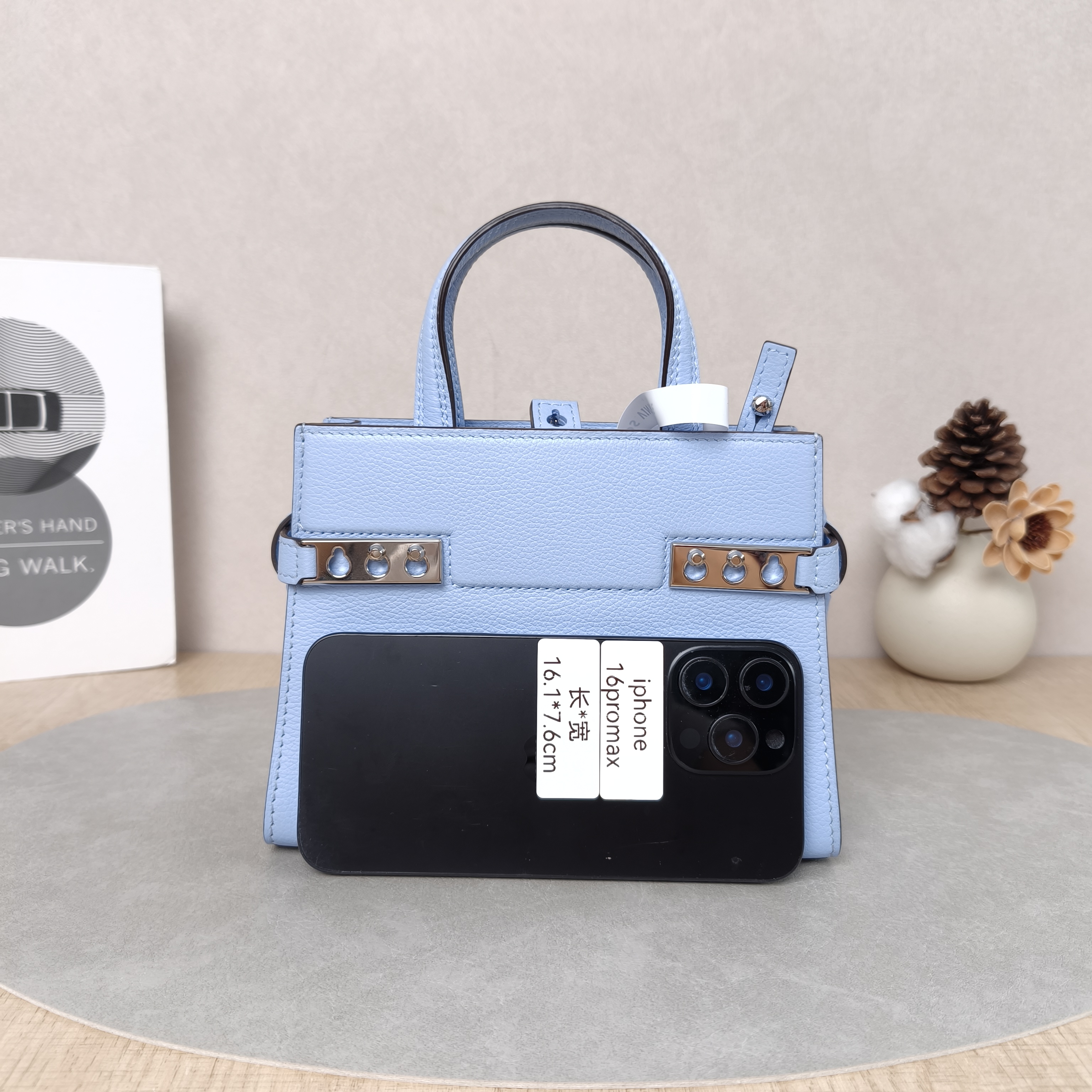 DELVAUX Crossbody Bag Tempete Crush Top Handle Bag Blue Calfskin Small18.5 × 6 × 15 cm — cover view 3 of 5