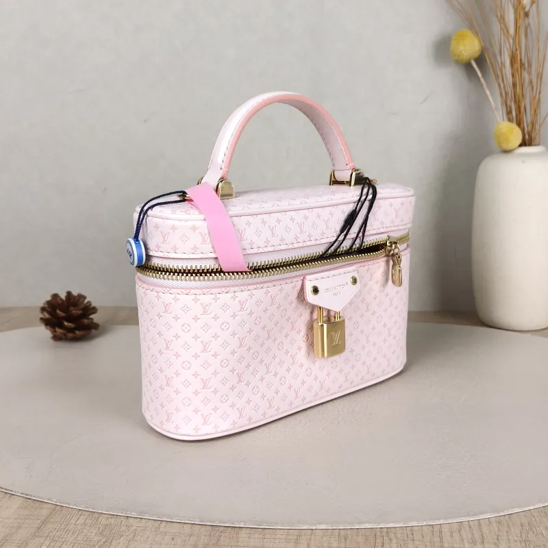 Louis Vuitton Shoulder Bag VANITY POUCH Cosmetic Bag Pink Calfskin One Size 19 × 6.5 × 11.5 cm — cover view 5 of 6