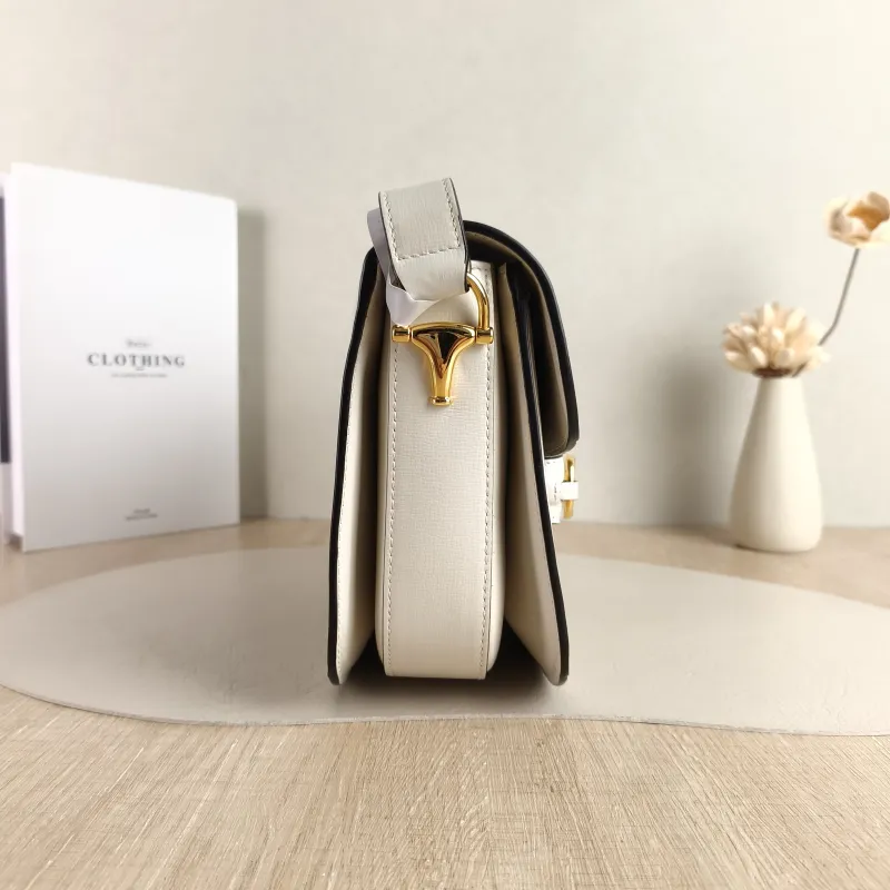 GUCCI Crossbody Bag Horsebit 1955 Horsebit Medium White Monogram PVC Medium 25 × 8 × 18 cm — detail view 7 of 13