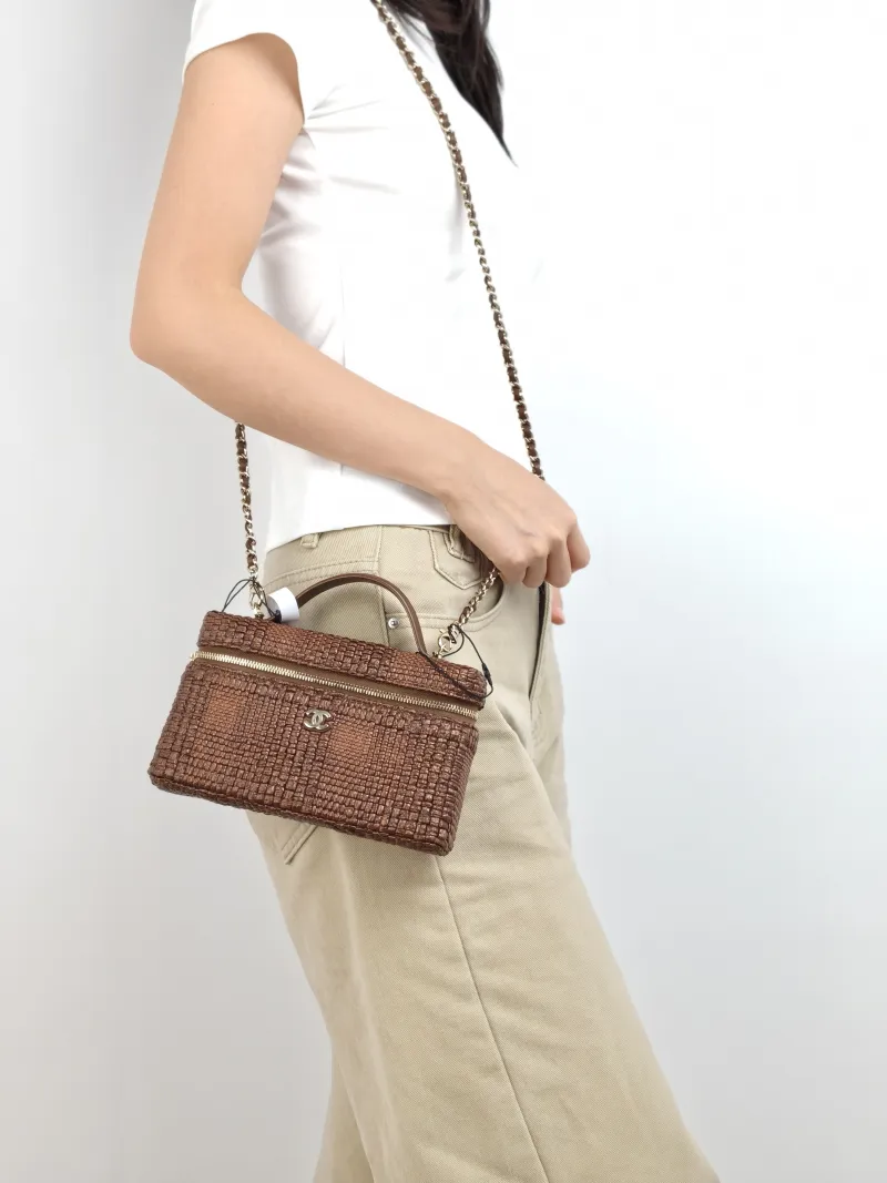 Chanel Crossbody Bag lp Box Bag Top Handle Crossbody Bag 19.5 × 5 × 17 cm — on-model view 3 of 3