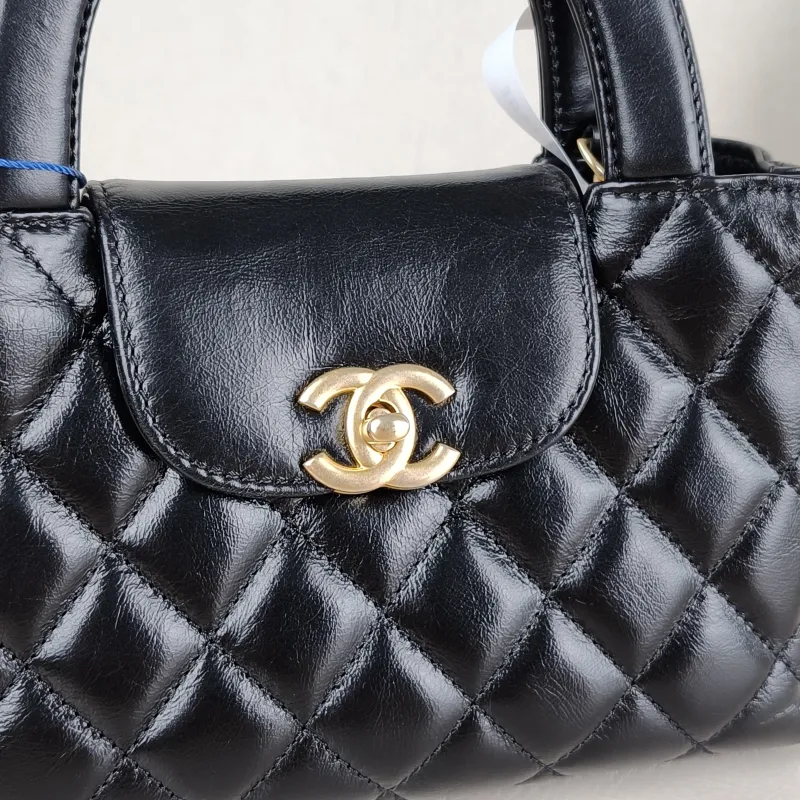 Chanel Shoulder Bag Kelly Black Waxed Leather Small 19 × 7 × 13 cm — detail view 7 of 12