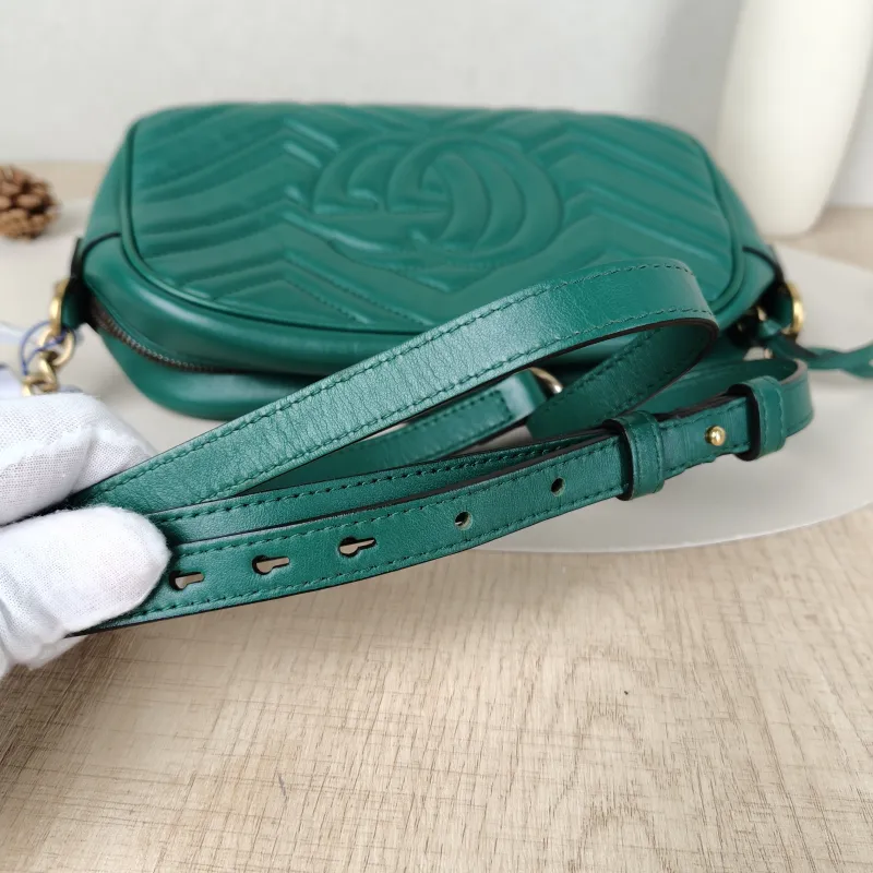 GUCCI Crossbody Bag GG Marmont Marmont Camera Bag Green Calfskin Small24 × 7 × 13 cm — detail view 8 of 13