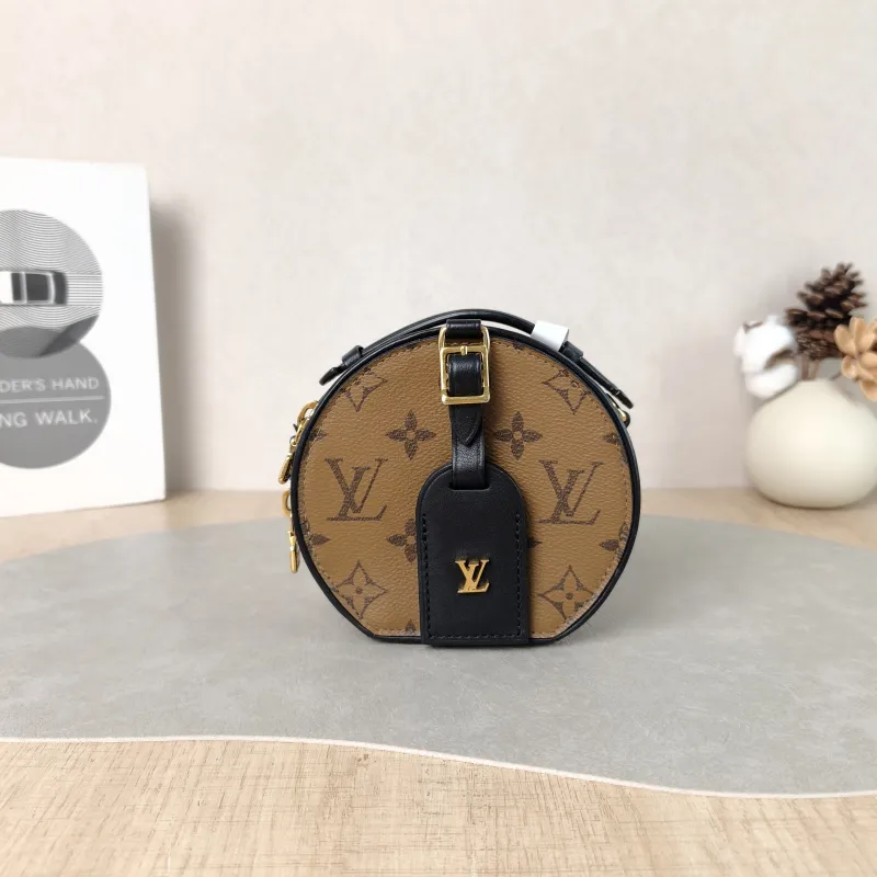 Louis Vuitton Crossbody Bag Mini BOITE CHAPEAU Monogram PVC Mini 13 × 6.5 × 12 cm