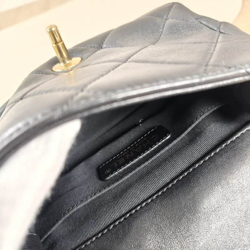 Chanel Top Handle Bag Black Lambskin Mini 17 × 6 × 13 cm — detail view 9 of 12