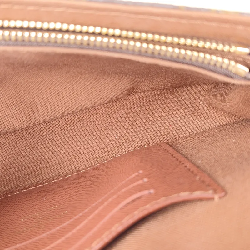 Louis Vuitton Crossbody Bag IVY Monogram PVC Small 23.5 × 4.3 × 12 cm — detail view 9 of 11