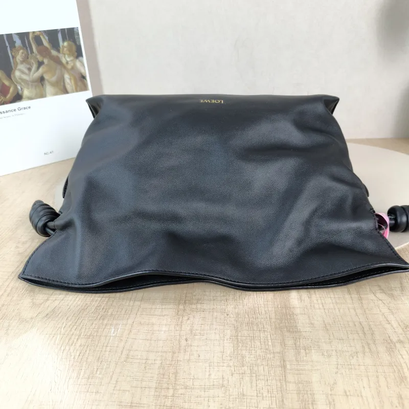 LOEWE Crossbody Bag Flamenco Black Calfskin Medium 30 × 10.5 × 24.5 cm — detail view 12 of 12