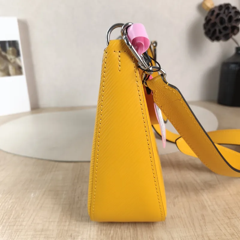 Louis Vuitton Crossbody Bag MARELLE Yellow Epi Embossed Calfskin Small 25 × 8 × 15 cm — detail view 5 of 12
