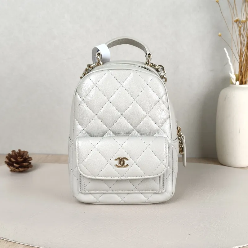 Chanel Backpack mini Backpack Collection White Grained Calfskin One Size13 × 9 × 18 cm