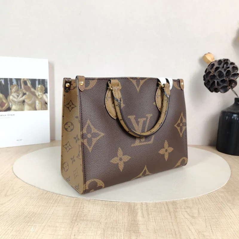 Louis Vuitton Shoulder Bag Onthego Monogram PVC Small 25 × 11.5 × 19 cm — cover view 4 of 5
