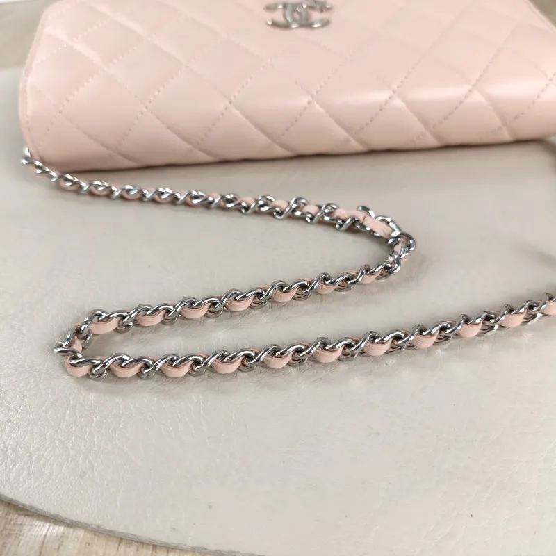 Chanel Shoulder Bag WOC Pink Lambskin One Size 22 × 3 × 11 cm — detail view 6 of 12