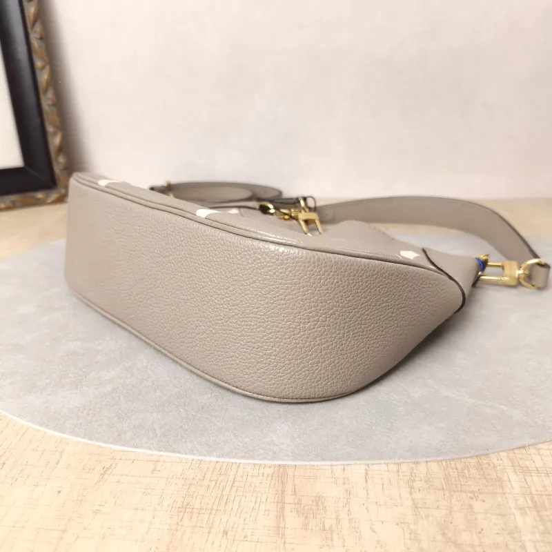 Louis Vuitton Shoulder Bag Bagatelle Monogram Empreinte Embossed Calfskin Small24 × 7 × 18 cm — cover view 10 of 10