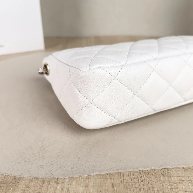 Chanel Crossbody Bag White Gold Grained Calfskin One Size 21 × 5 × 12 cm — detail view 8 of 11