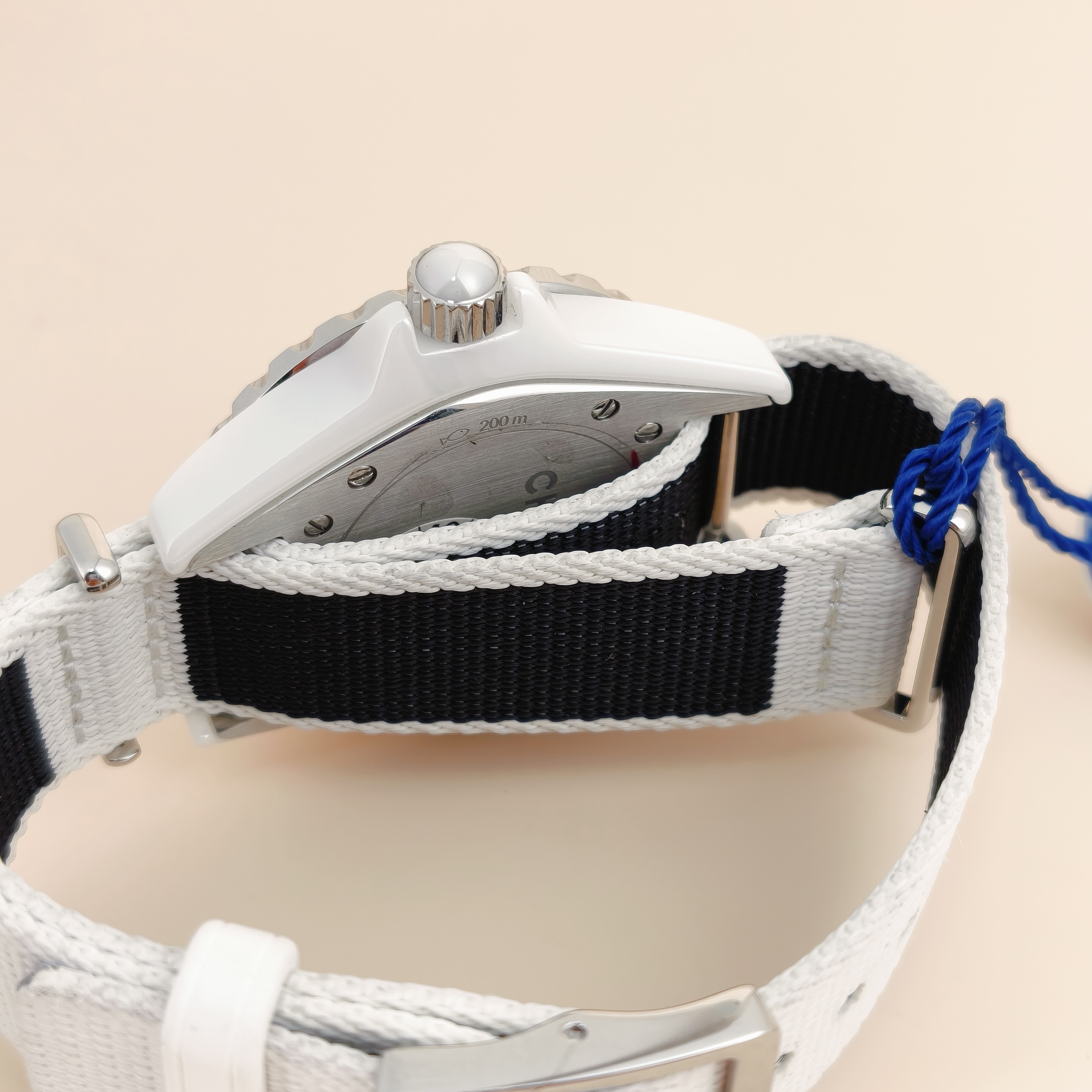 Chanel Watch J12Collection Watch White One Size35mm — cover view 4 of 6