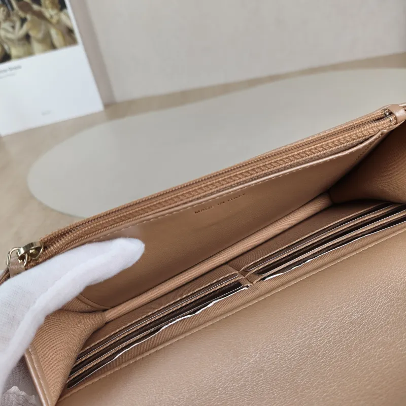 Chanel Crossbody Bag19Bag WOC Taupe SL ambskinmini19.2 × 3.5 × 12.3 cm — detail view 11 of 12