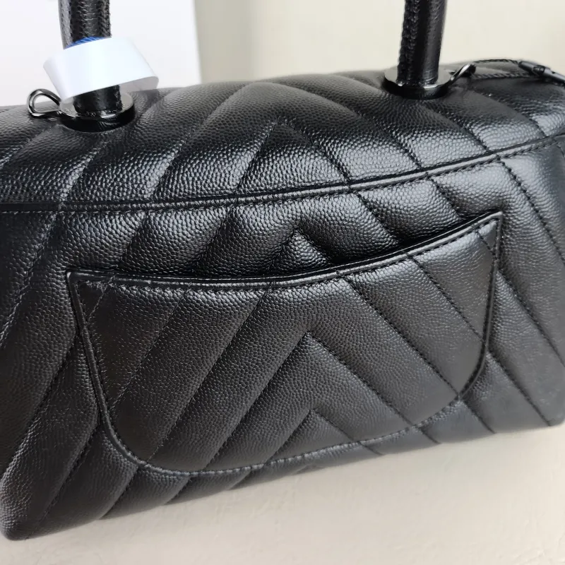 Chanel Top Handle Bag Coco Handle​ v Black Grained Calfskin Small 24 × 10 × 14 cm — detail view 1 of 12
