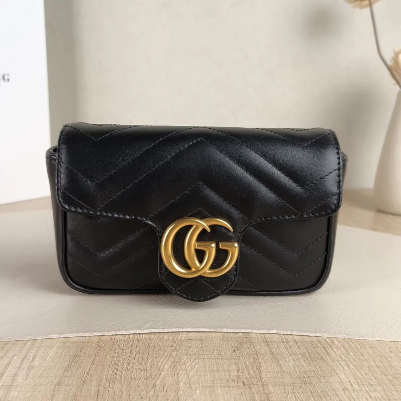 GUCCI Crossbody Bag GG Marmont Mini Marmont Mini Black Calfskin Mini 16.5 × 4.5 × 9.5 cm