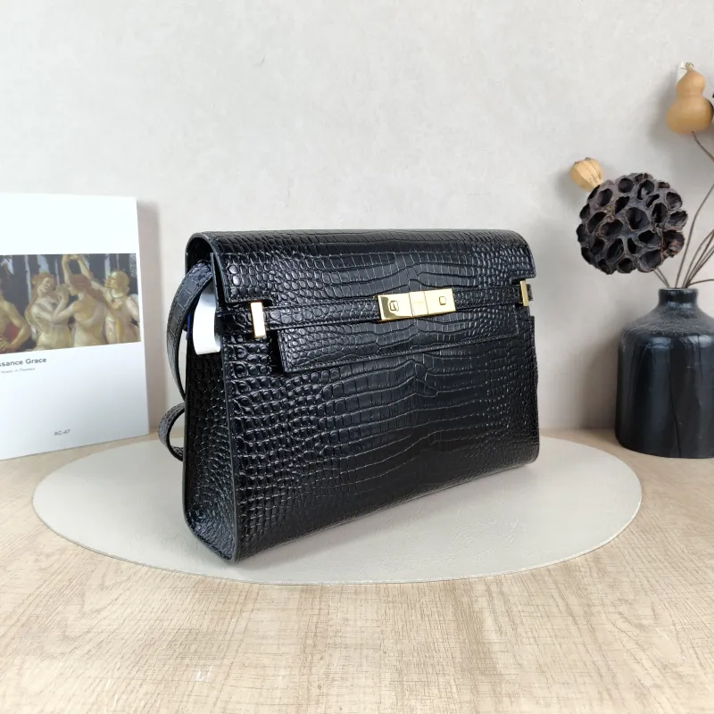 SAINT LAURENT Shoulder Bag MANHATTAN Black with Gold-Tone Hardware Calfskin Medium29 × 7.5 × 20 cm — cover view 2 of 6