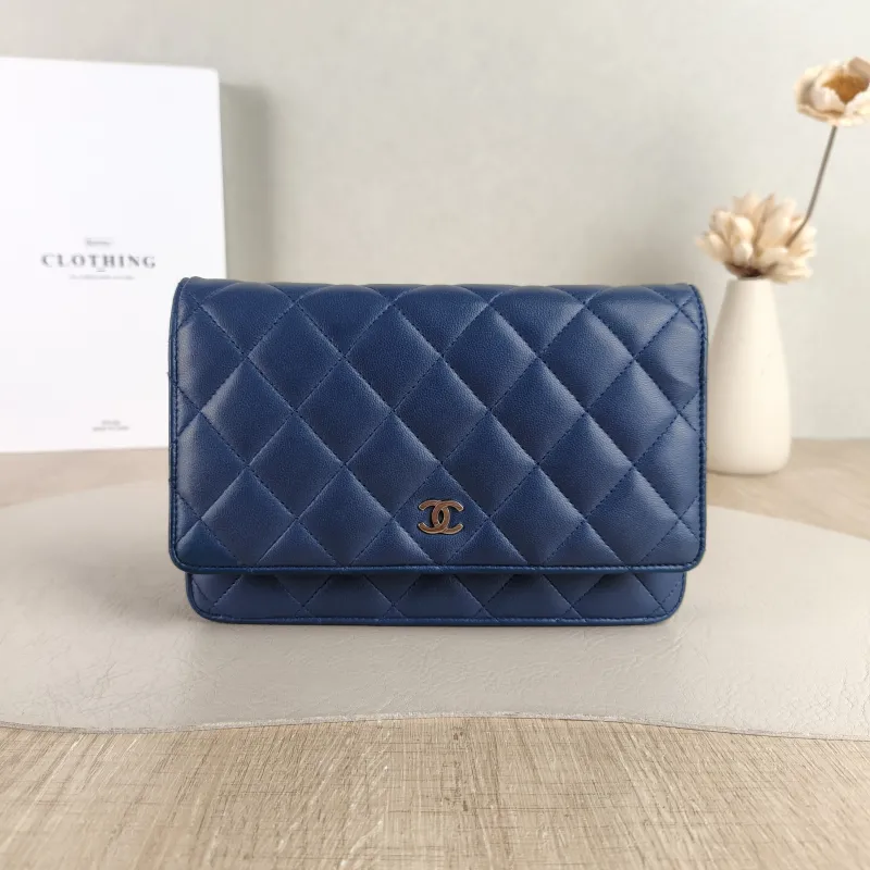Chanel Crossbody Bag Classic Flap WOC CF WOCWOC Bag Navy Lambskin One Size 19.2 × 3.5 × 12.3 cm 23