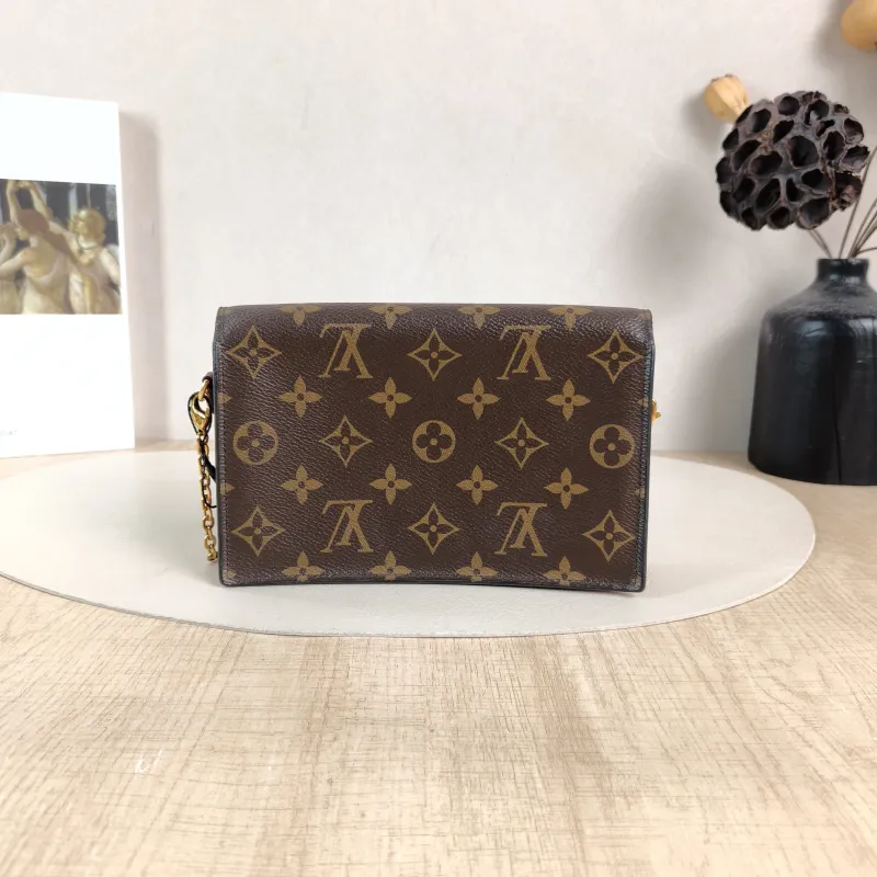 Louis Vuitton Crossbody Bag Flore Chain Bag Red PVC · Calfskin One Size 17.5 × 3.5 × 11.5 cm — cover view 2 of 5