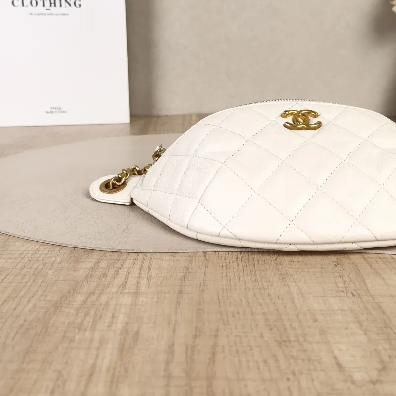 Chanel Belt Bag Belt Bag White Grained Calfskin One Size23 × 6 × 12 cm — detail view 7 of 13