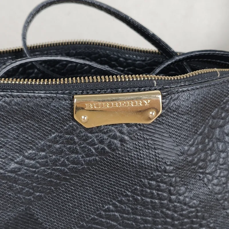 BURBERRY Crossbody Bag Crossbody Bag Black Calfskin One Size29.5 × 8.5 × 17 cm — detail view 4 of 11