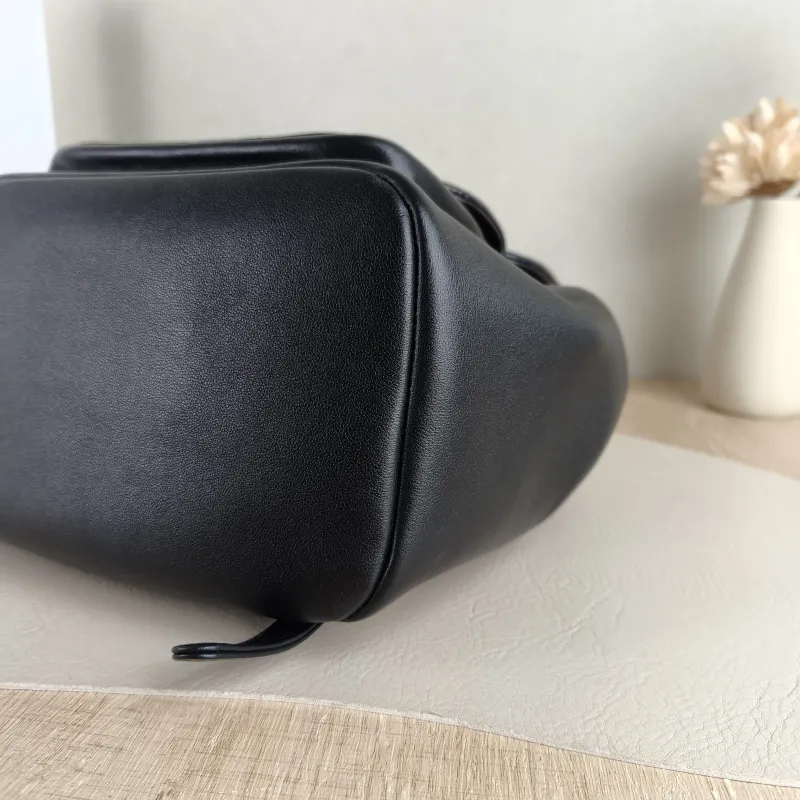 Chanel Backpack Duma Black Calfskin Large 21 × 13 × 23 cm — detail view 8 of 13