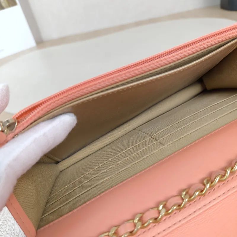 Chanel Crossbody Bag Classic Flap WOC CF WOCWOC Bag Edition Lambskinmini19.2 × 3.5 × 12.3 cm — detail view 11 of 13