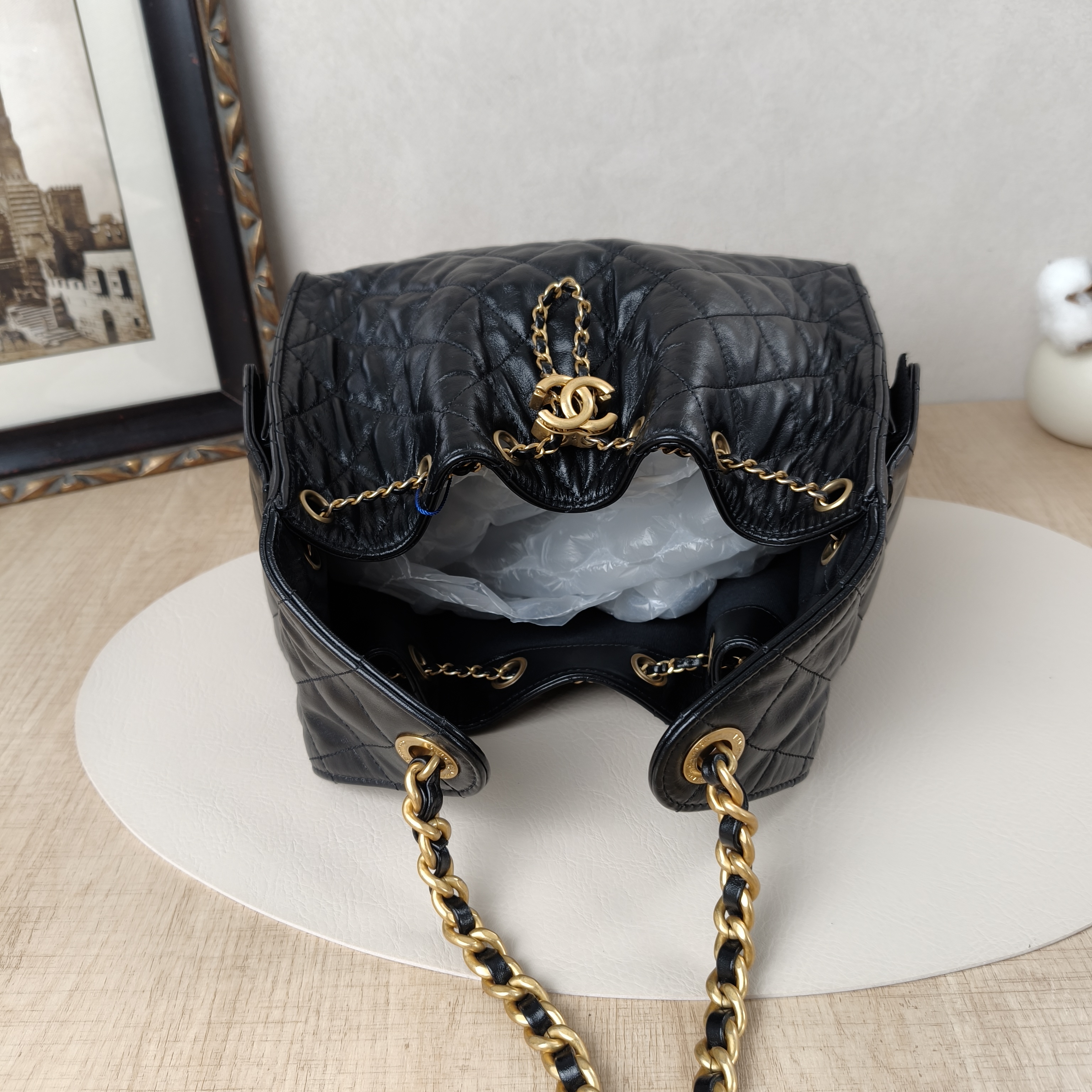 Chanel Shoulder Bag25Bag Black Calfskin Small26 × 14 × 30 cm — cover view 8 of 9