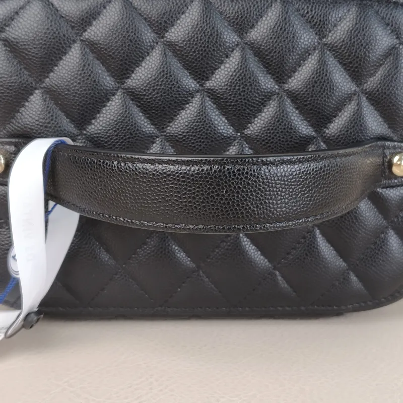 Chanel Top Handle Bag 22C Box Bag Cosmetic Bag Black Grained Calfskin 21 × 14 × 15 cm — detail view 6 of 15