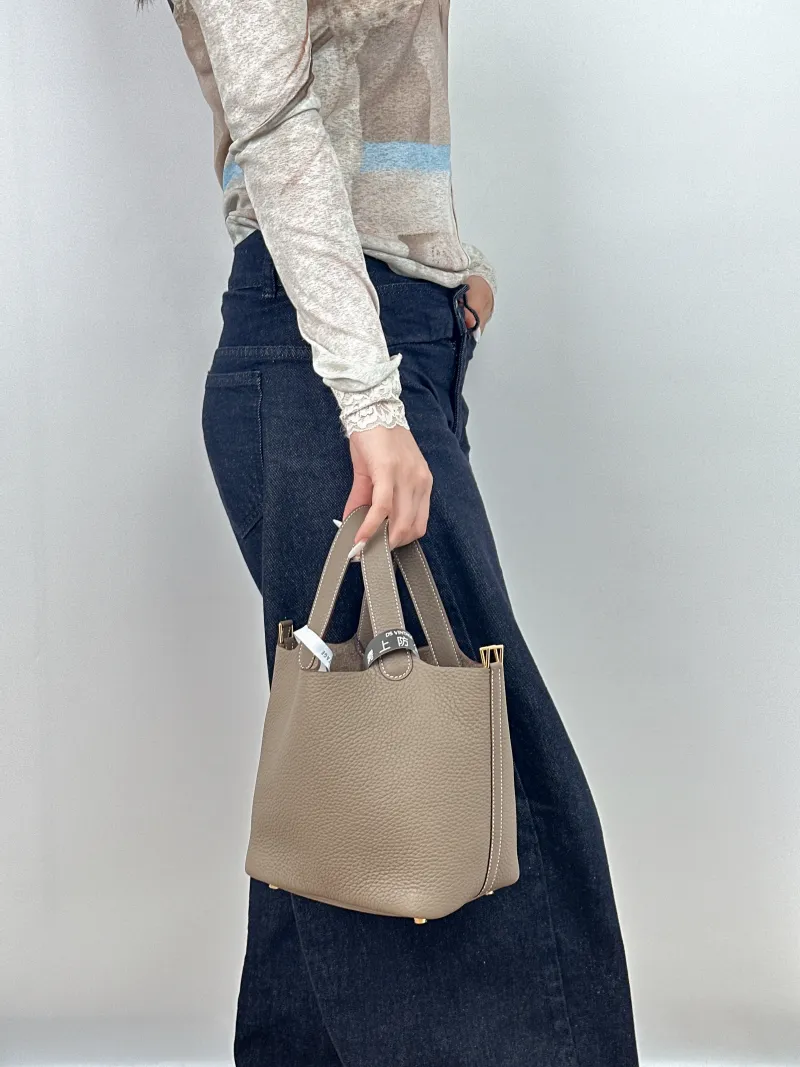 Hermès Top Handle Bag Picotin Lock 18 1818 TC Calfskin Small18 × 13 × 18 cm — on-model view 1 of 2