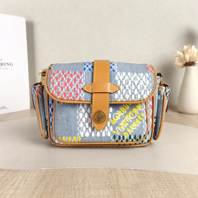 Louis Vuitton Crossbody Bag CARGO Camera Bag Colorblock Mini 23 × 10 × 14 cm