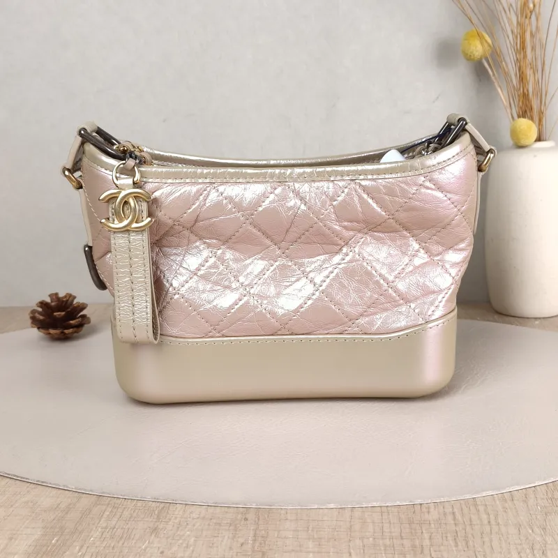 Chanel Crossbody Bag Gabrielle Gabrielle Bag Calfskin Small 20 × 8 × 15 cm 27