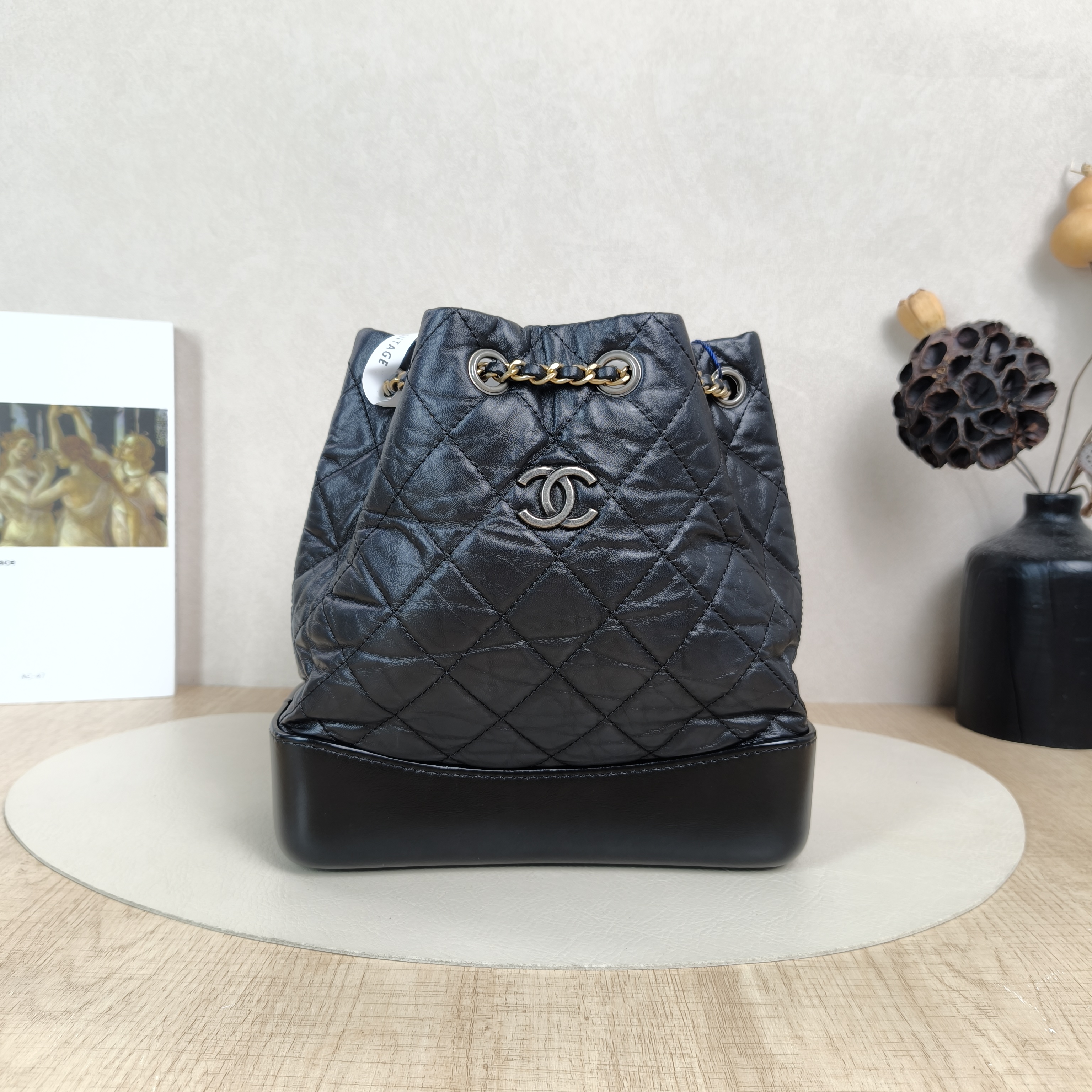 Chanel Backpack Gabrielle Backpack Black CC alfskin Small22.5 × 10.5 × 23 cm