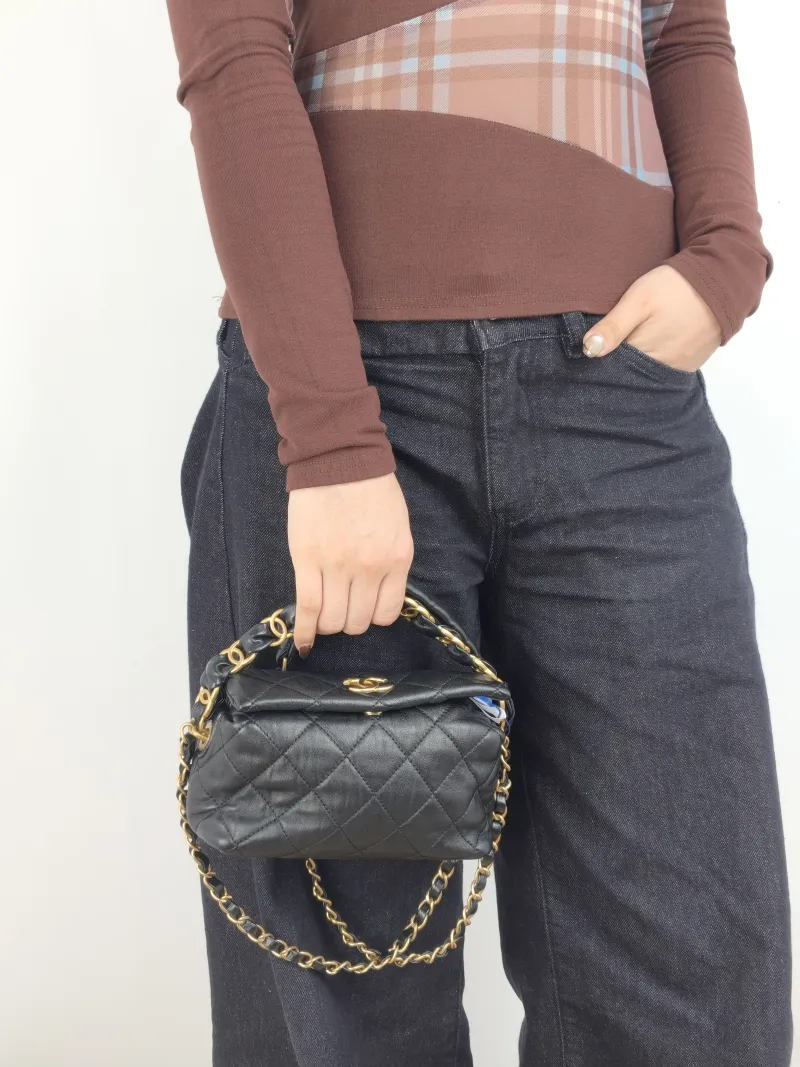 Chanel Crossbody Bag Crossbody Bag Black Lambskin One Size 17.5 × 7 × 9 cm 31 — on-model view 1 of 3