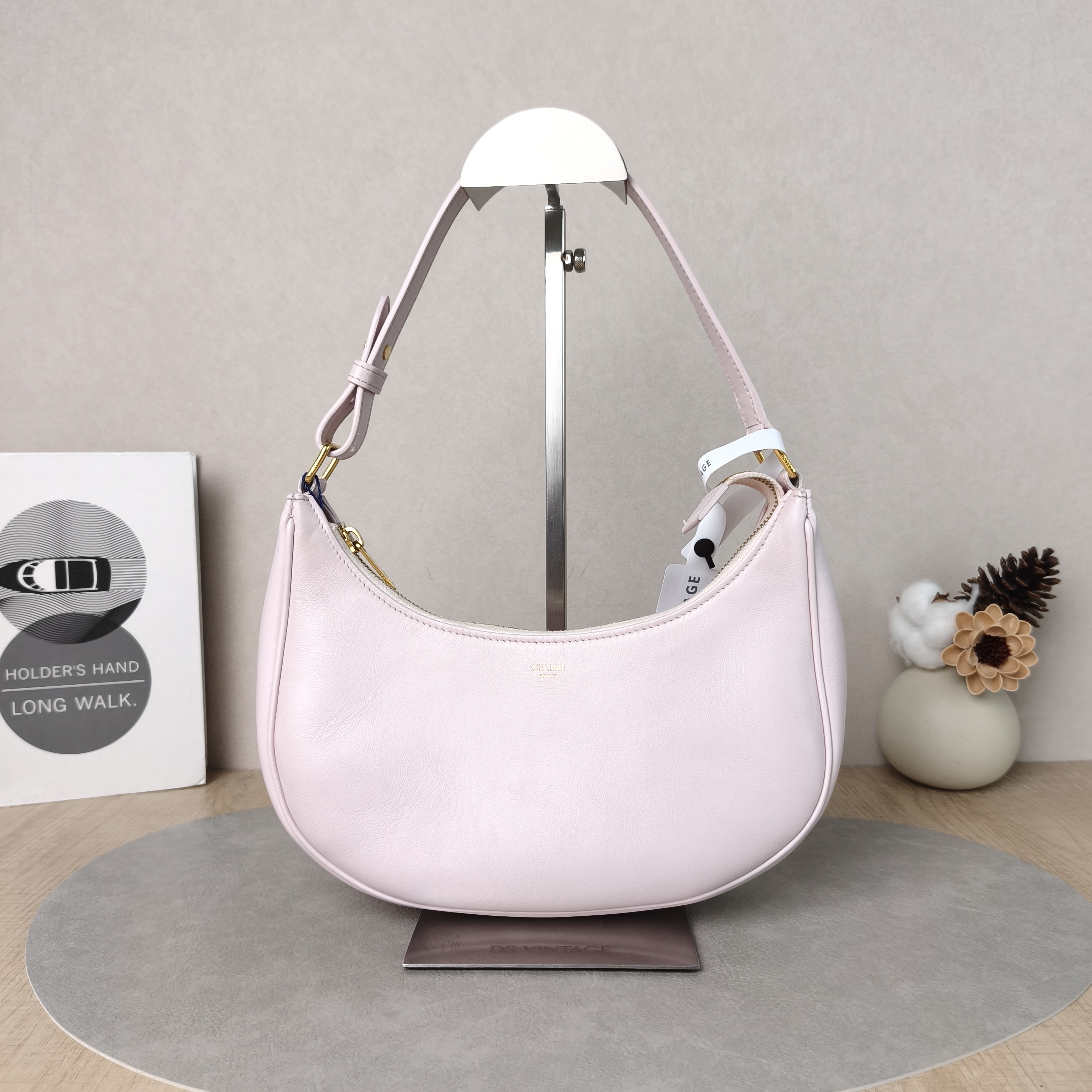 CELINE Shoulder Bag AVA Calfskin Medium23 × 6 × 13.5 cm