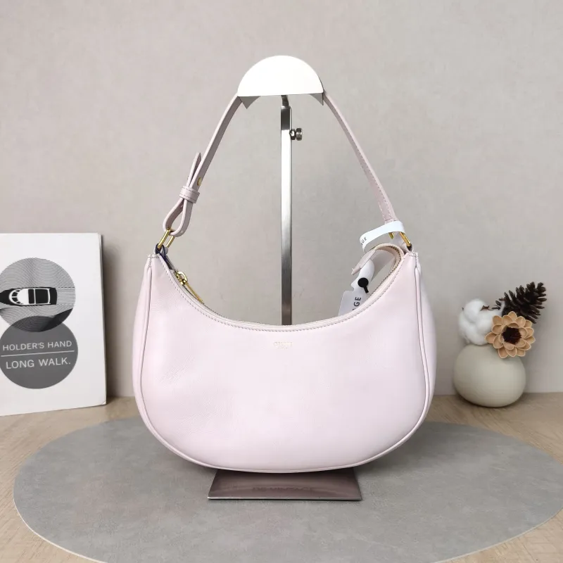 CELINE Shoulder Bag AVA Calfskin Medium23 × 6 × 13.5 cm